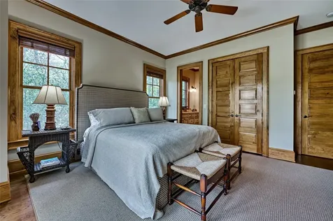 352 Moorewood Road Highlands NC 28741