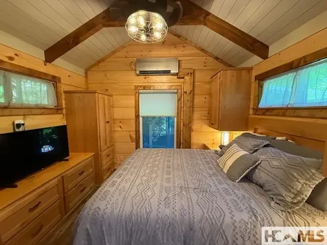 26 Cumberland Drive Lake Toxaway NC 28747