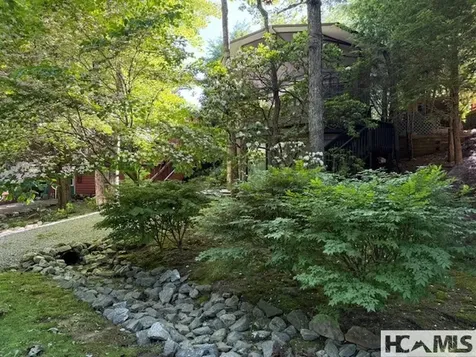 26 Cumberland Drive Lake Toxaway NC 28747