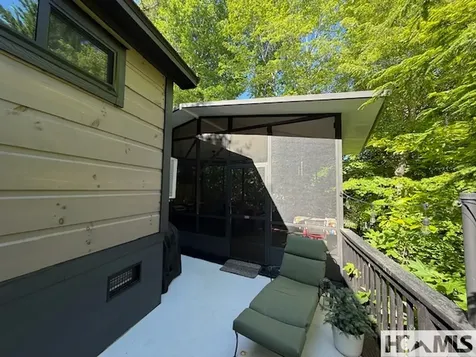 26 Cumberland Drive Lake Toxaway NC 28747