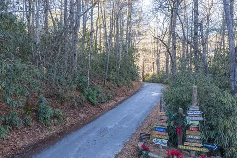 349 Lance Road Cashiers NC 28717