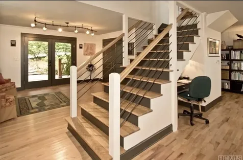 478 Hickory Knut Gap Road Highlands NC 28741