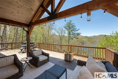 427 Rivard Road Glenville NC 28736