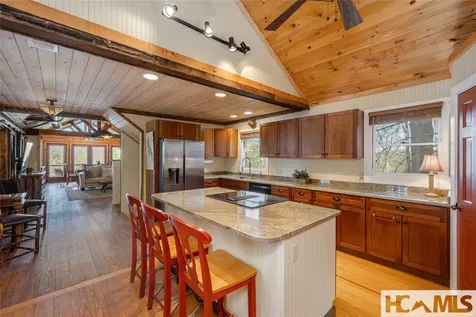 427 Rivard Road Glenville NC 28736
