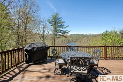 427 Rivard Road Glenville NC 28736