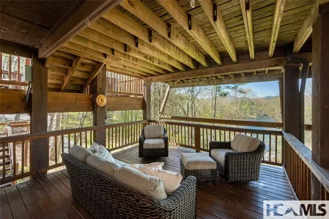 427 Rivard Road Glenville NC 28736
