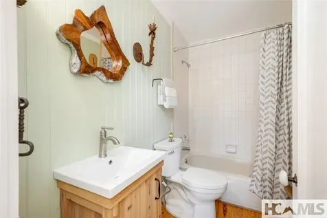427 Rivard Road Glenville NC 28736