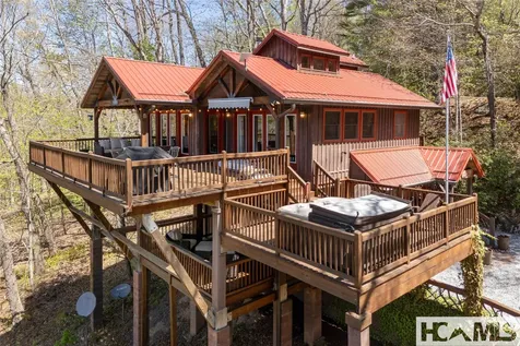 427 Rivard Road Glenville NC 28736