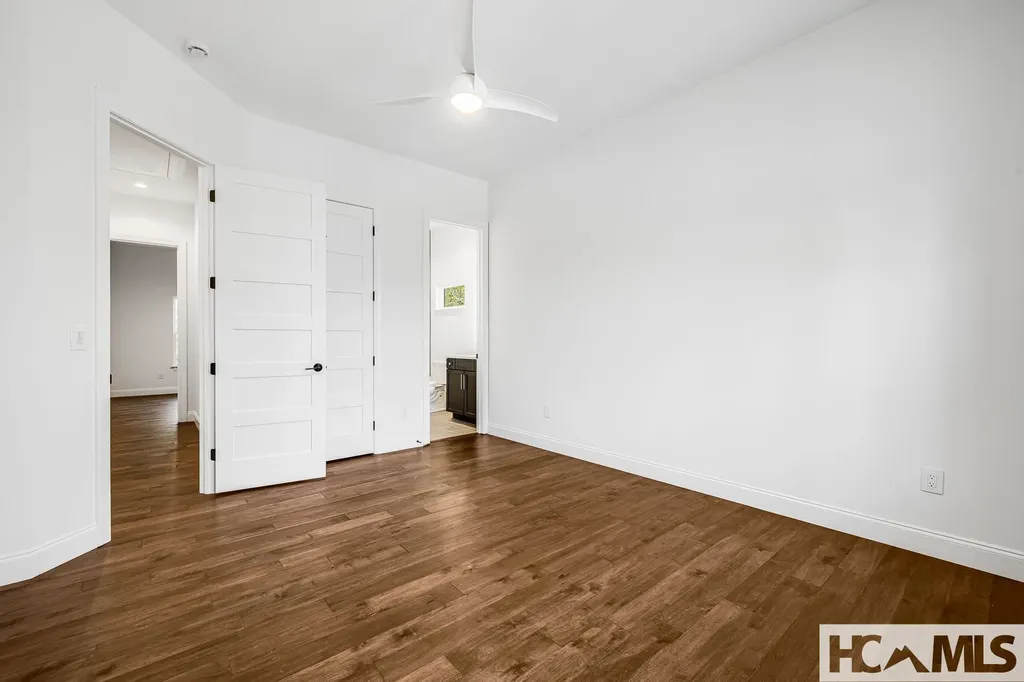 202 Lakeshore Drive Sapphire NC 28774