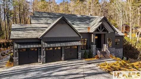 202 Lakeshore Drive Sapphire NC 28774