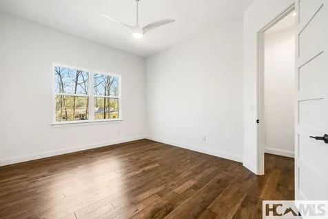 202 Lakeshore Drive Sapphire NC 28774