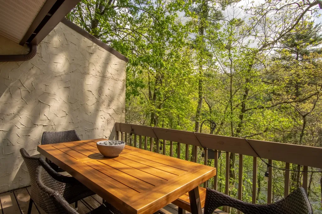 151 Overlook Road Sapphire NC 28774