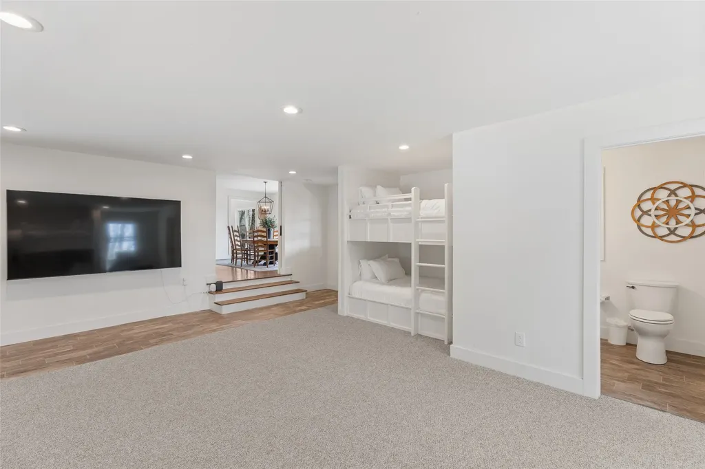 814 Dog Mountain Road Highlands NC 28741