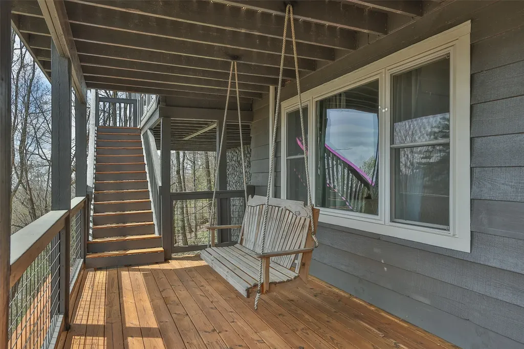 814 Dog Mountain Road Highlands NC 28741