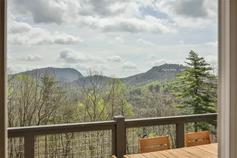814 Dog Mountain Road Highlands NC 28741