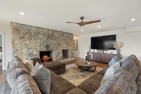 814 Dog Mountain Road Highlands NC 28741