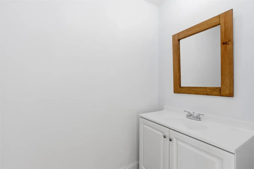 137 Pleasant Mountain Sky Valley GA 30537