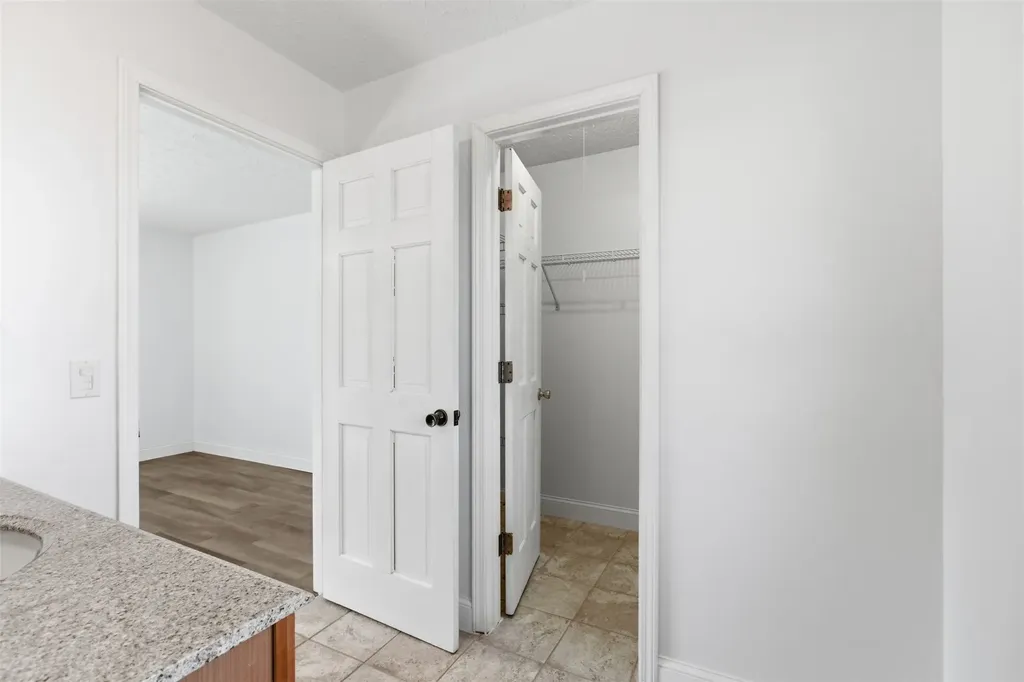 137 Pleasant Mountain Sky Valley GA 30537