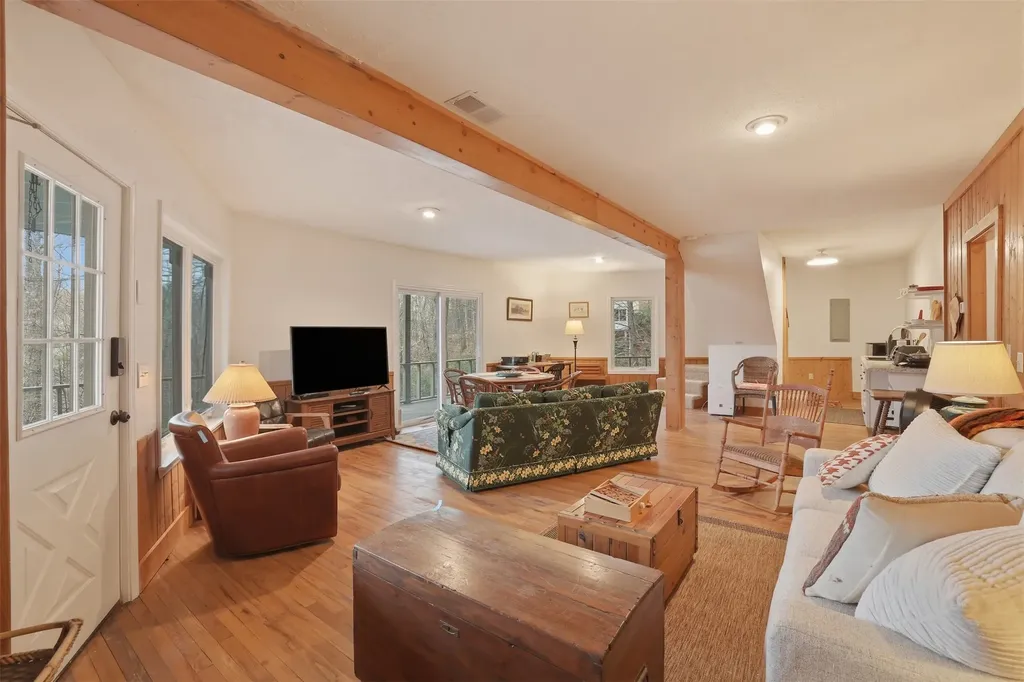 578 Saddleback Circle Sky Valley GA 30537