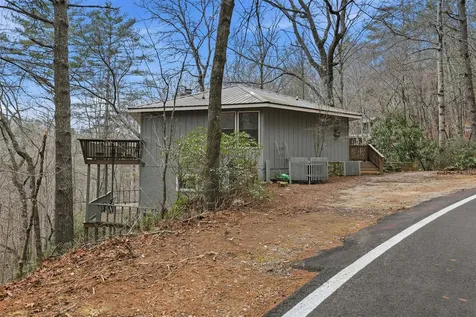 578 Saddleback Circle Sky Valley GA 30537
