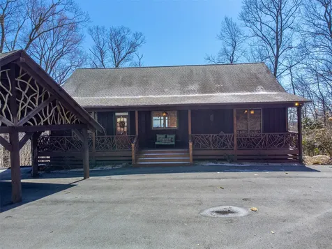 1848 Trays Island Road Sapphire NC 28774