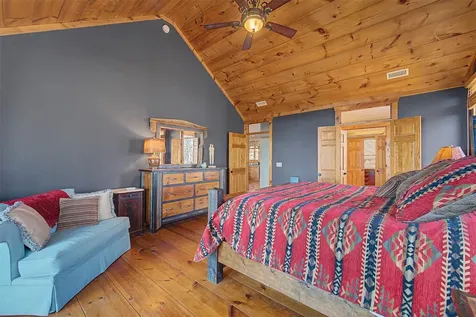 1848 Trays Island Road Sapphire NC 28774