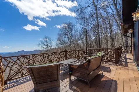 1848 Trays Island Road Sapphire NC 28774