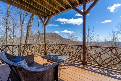 1848 Trays Island Road Sapphire NC 28774