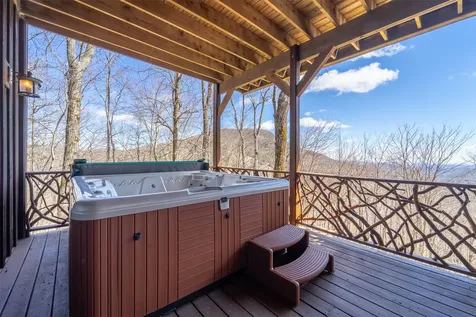 1848 Trays Island Road Sapphire NC 28774