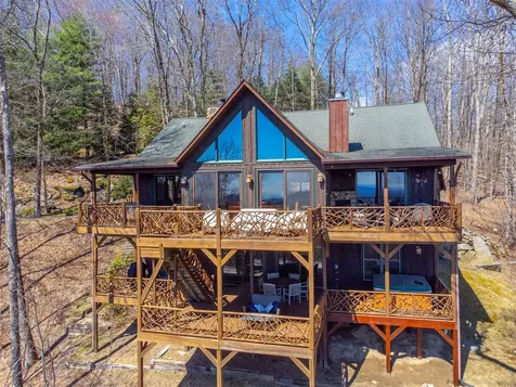 1848 Trays Island Road Sapphire NC 28774