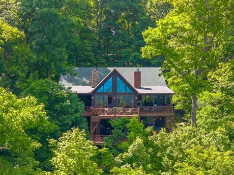 1848 Trays Island Road Sapphire NC 28774