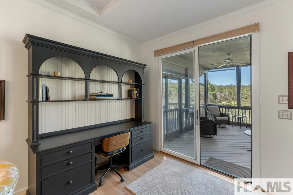 146 Racquet Club Villas Drive Sapphire NC 28774