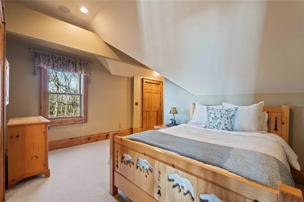 420 Feldspar Lane Sapphire NC 28774