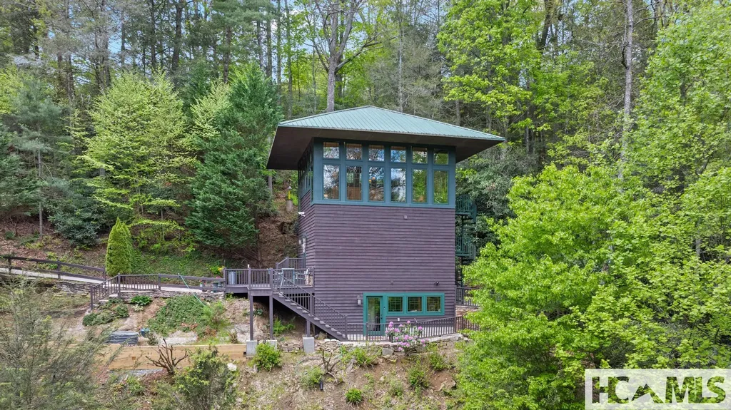 685 Gold Mine Road Highlands NC 28741