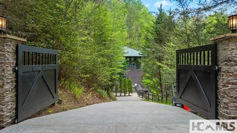 685 Gold Mine Road Highlands NC 28741