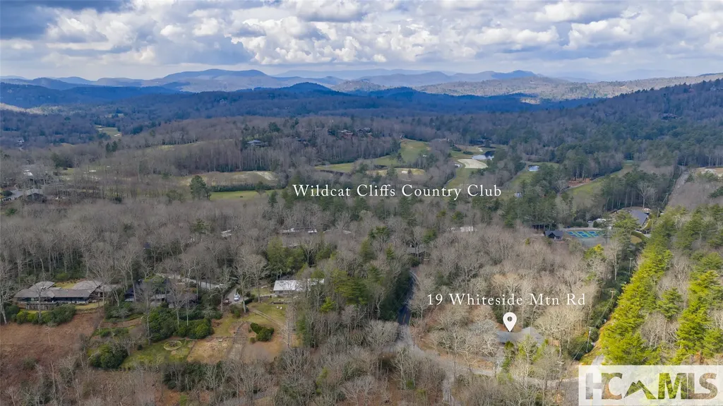 19-B Whiteside Mountain Road Highlands NC 28741