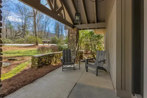 19-B Whiteside Mountain Road Highlands NC 28741