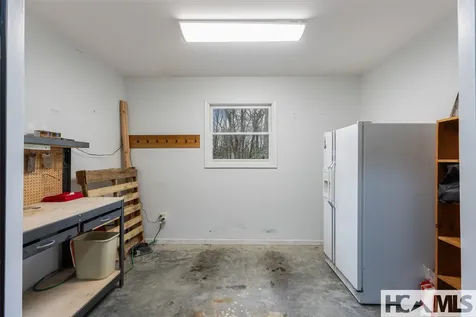 19-B Whiteside Mountain Road Highlands NC 28741