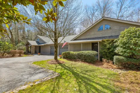 19-B Whiteside Mountain Road Highlands NC 28741