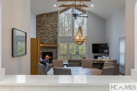 19-B Whiteside Mountain Road Highlands NC 28741