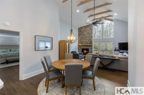 19-B Whiteside Mountain Road Highlands NC 28741
