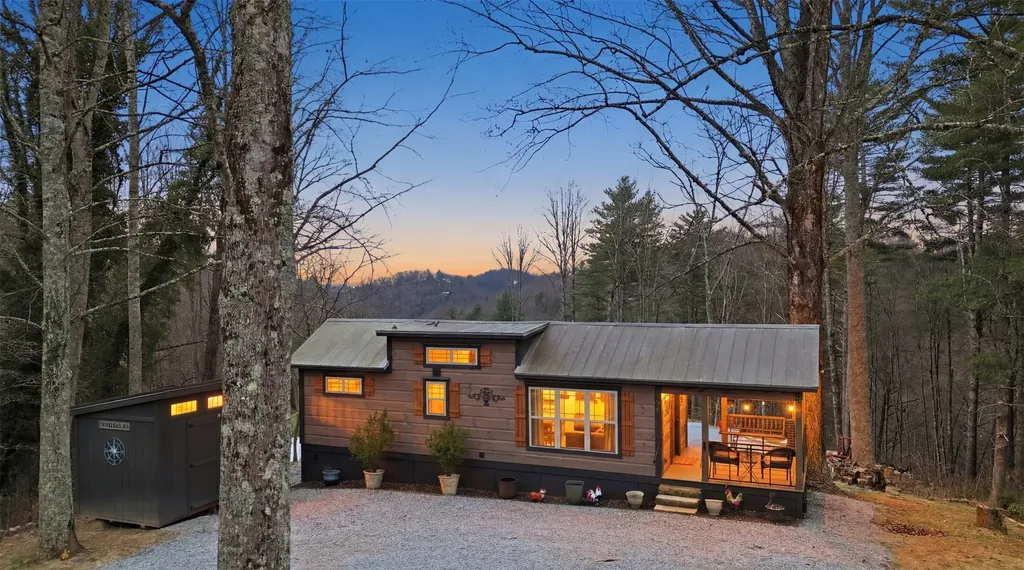36 Mountain Breeze Ridge Scaly Mountain NC 28775