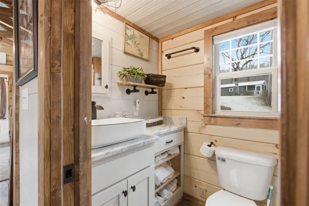 36 Mountain Breeze Ridge Scaly Mountain NC 28775
