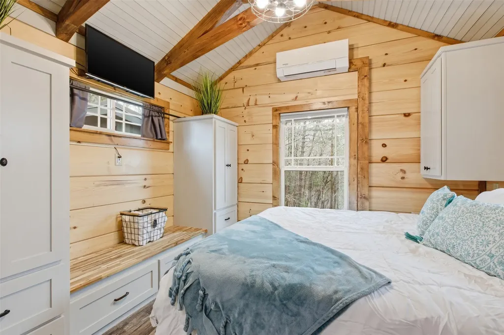 36 Mountain Breeze Ridge Scaly Mountain NC 28775