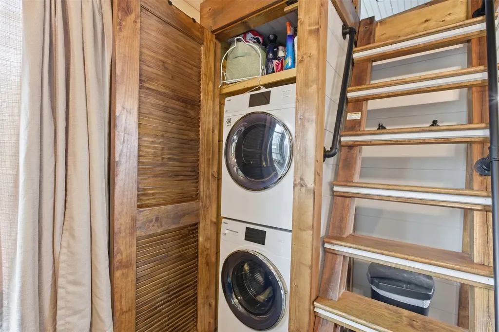 36 Mountain Breeze Ridge Scaly Mountain NC 28775