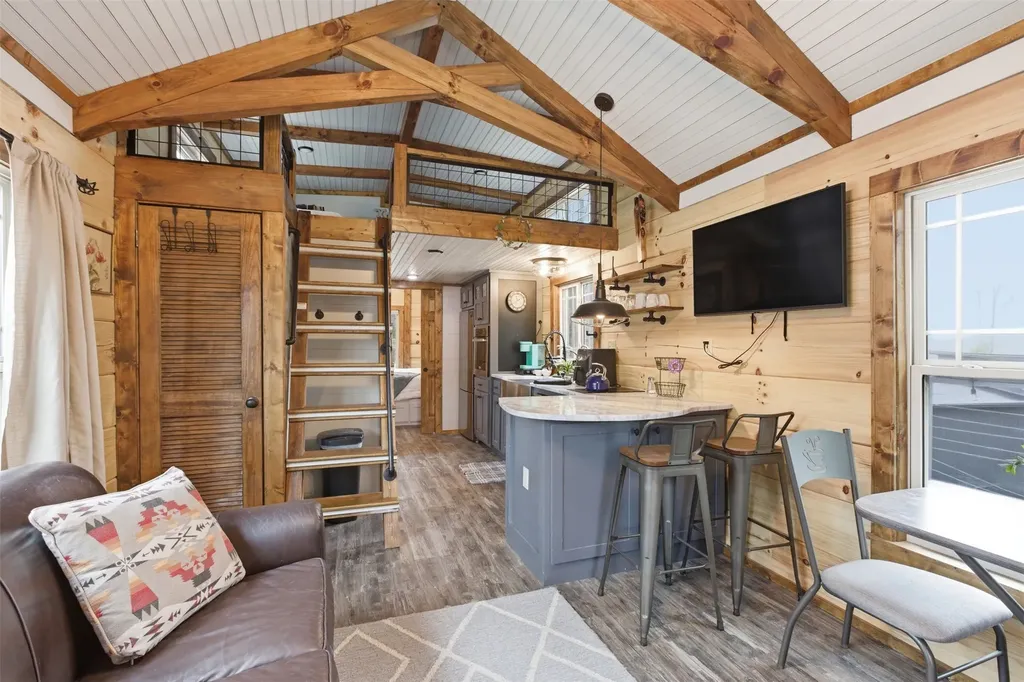 36 Mountain Breeze Ridge Scaly Mountain NC 28775
