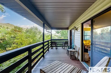 353 Vistawilla Drive Glenville NC 28736