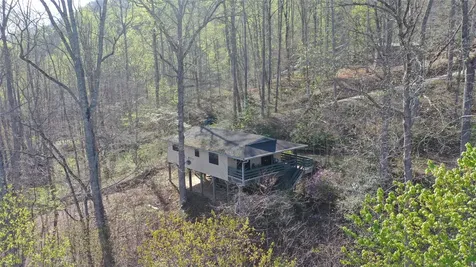 353 Vistawilla Drive Glenville NC 28736