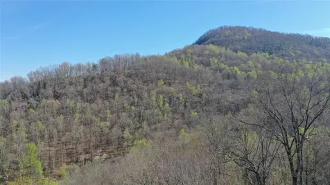353 Vistawilla Drive Glenville NC 28736