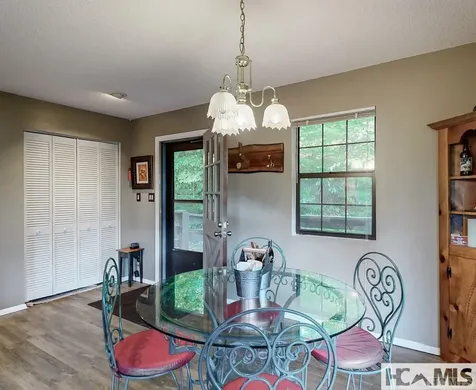 353 Vistawilla Drive Glenville NC 28736